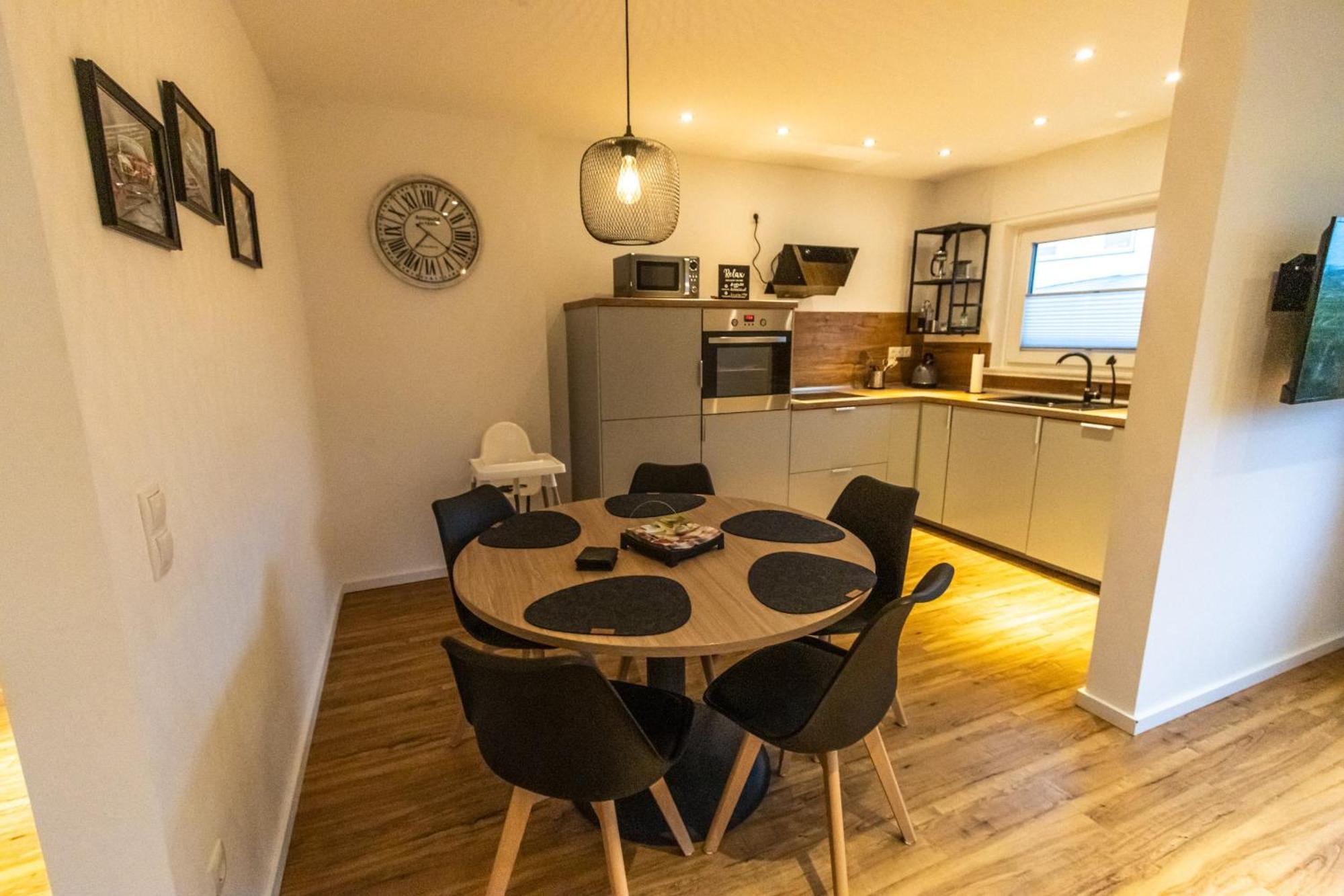 Suedschleife Appartements - Wlan - Direkt Am Ring Reimerath Εξωτερικό φωτογραφία