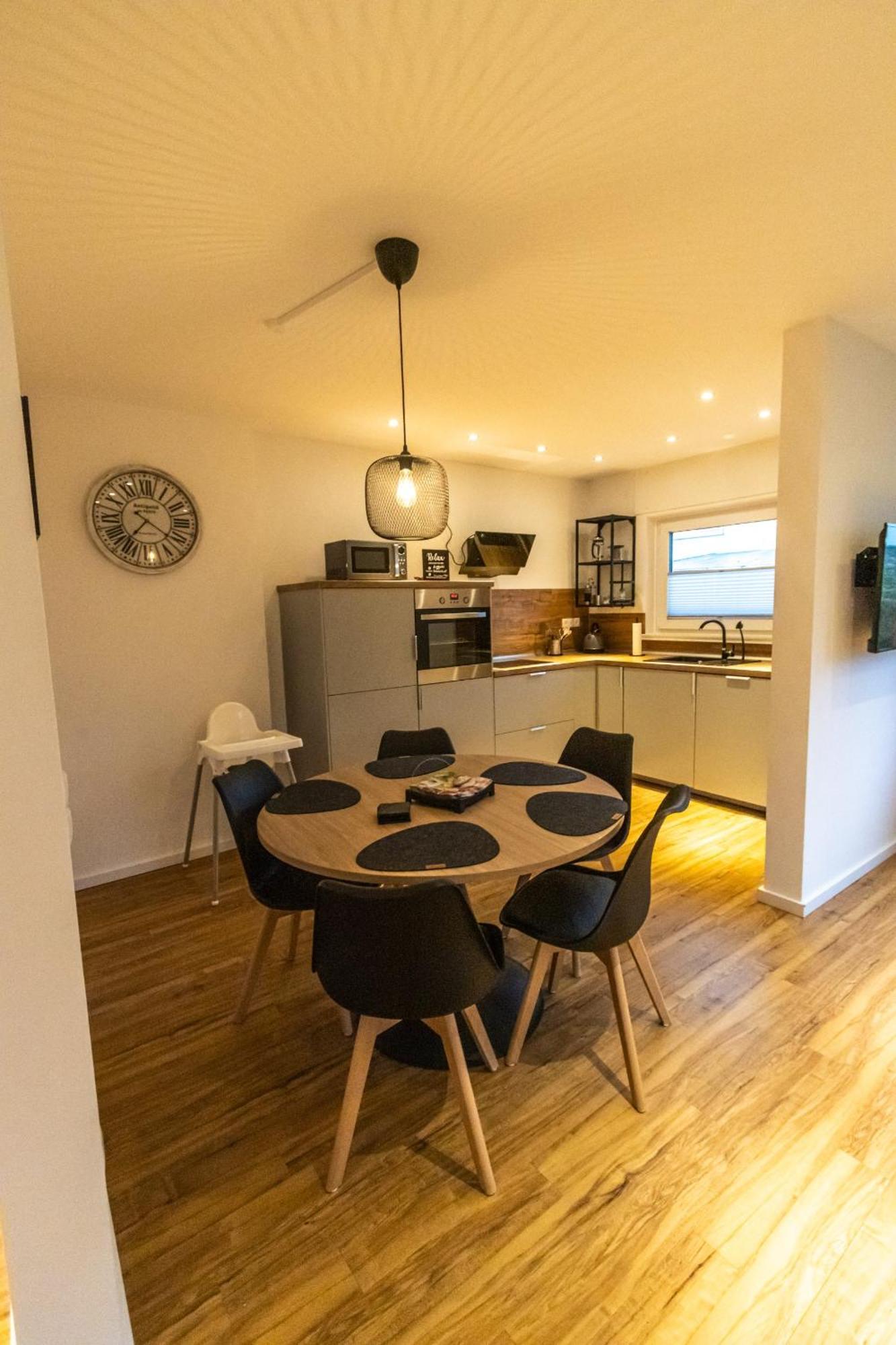 Suedschleife Appartements - Wlan - Direkt Am Ring Reimerath Εξωτερικό φωτογραφία
